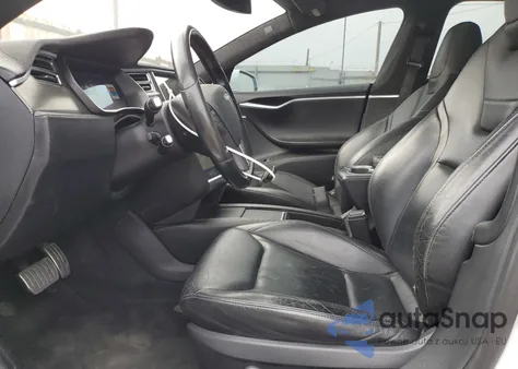 2014 Tesla Model S из США, поврежденный, VIN 5YJSA1H28EFP64012